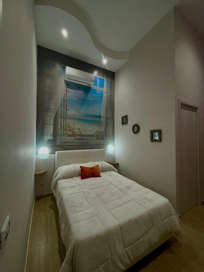 Venezia Rooms เนเปิลส์ ภายนอก รูปภาพ