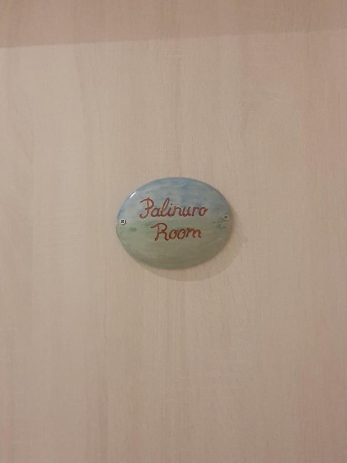Venezia Rooms เนเปิลส์ ภายนอก รูปภาพ
