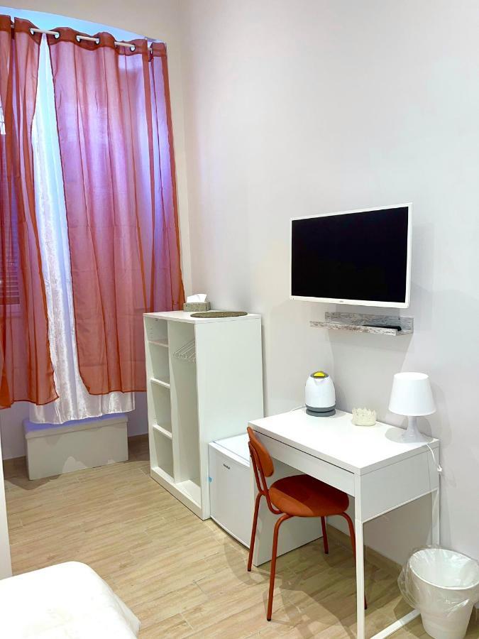 Venezia Rooms เนเปิลส์ ภายนอก รูปภาพ